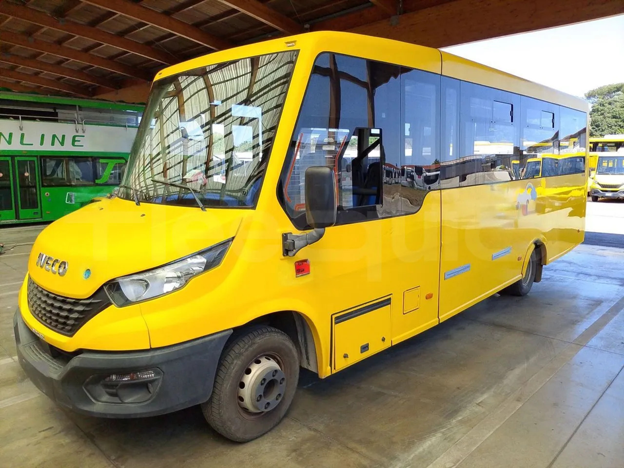 Iveco Indcar - Koulubussi: kuva Iveco Indcar - Koulubussi Iveco Indcar - Koulubussi: kuva Iveco Indcar - Koulubussi
