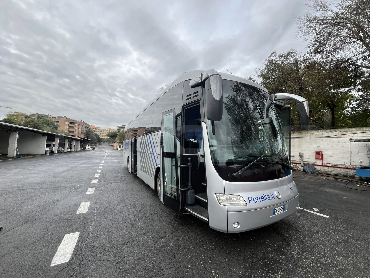 Iveco Irisbus Italia - Turistibussi: kuva Iveco Irisbus Italia - Turistibussi Iveco Irisbus Italia - Turistibussi: kuva Iveco Irisbus Italia - Turistibussi