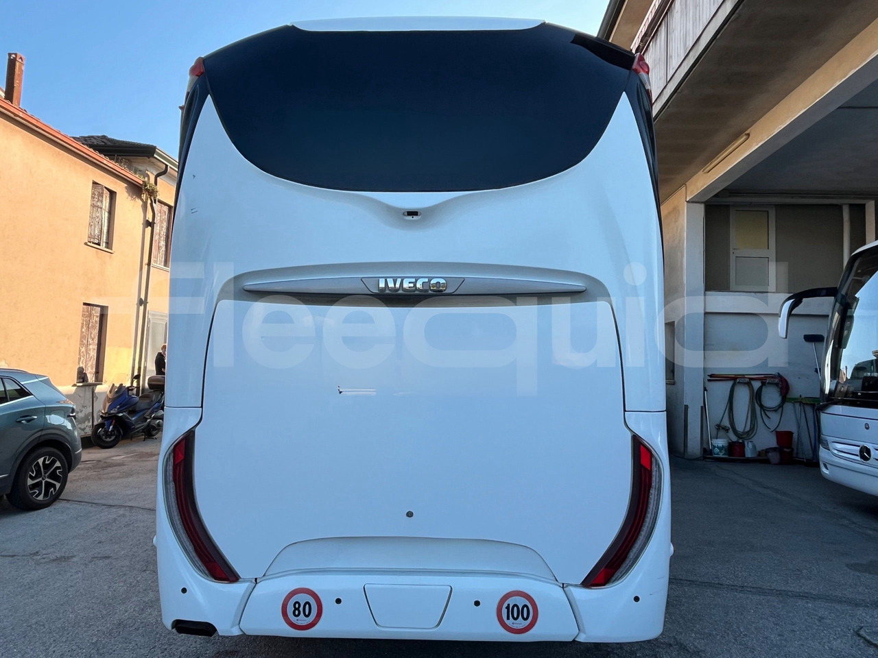 Iveco Magelys - Turistibussi: kuva Iveco Magelys - Turistibussi Iveco Magelys - Turistibussi: kuva Iveco Magelys - Turistibussi