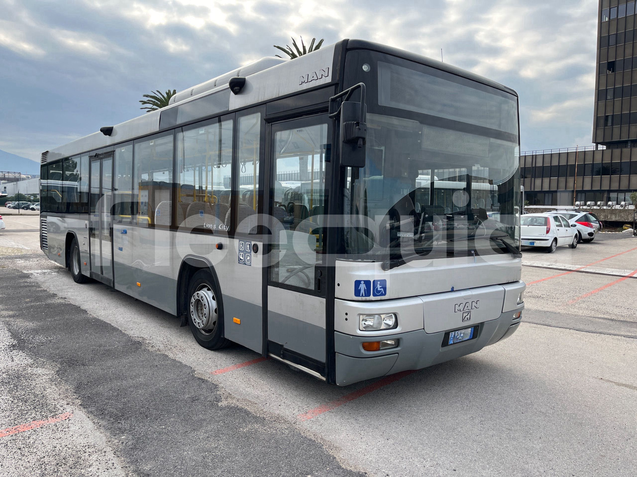 Man Lion's Classic - Linja-auto: kuva Man Lion's Classic - Linja-auto Man Lion's Classic - Linja-auto: kuva Man Lion's Classic - Linja-auto