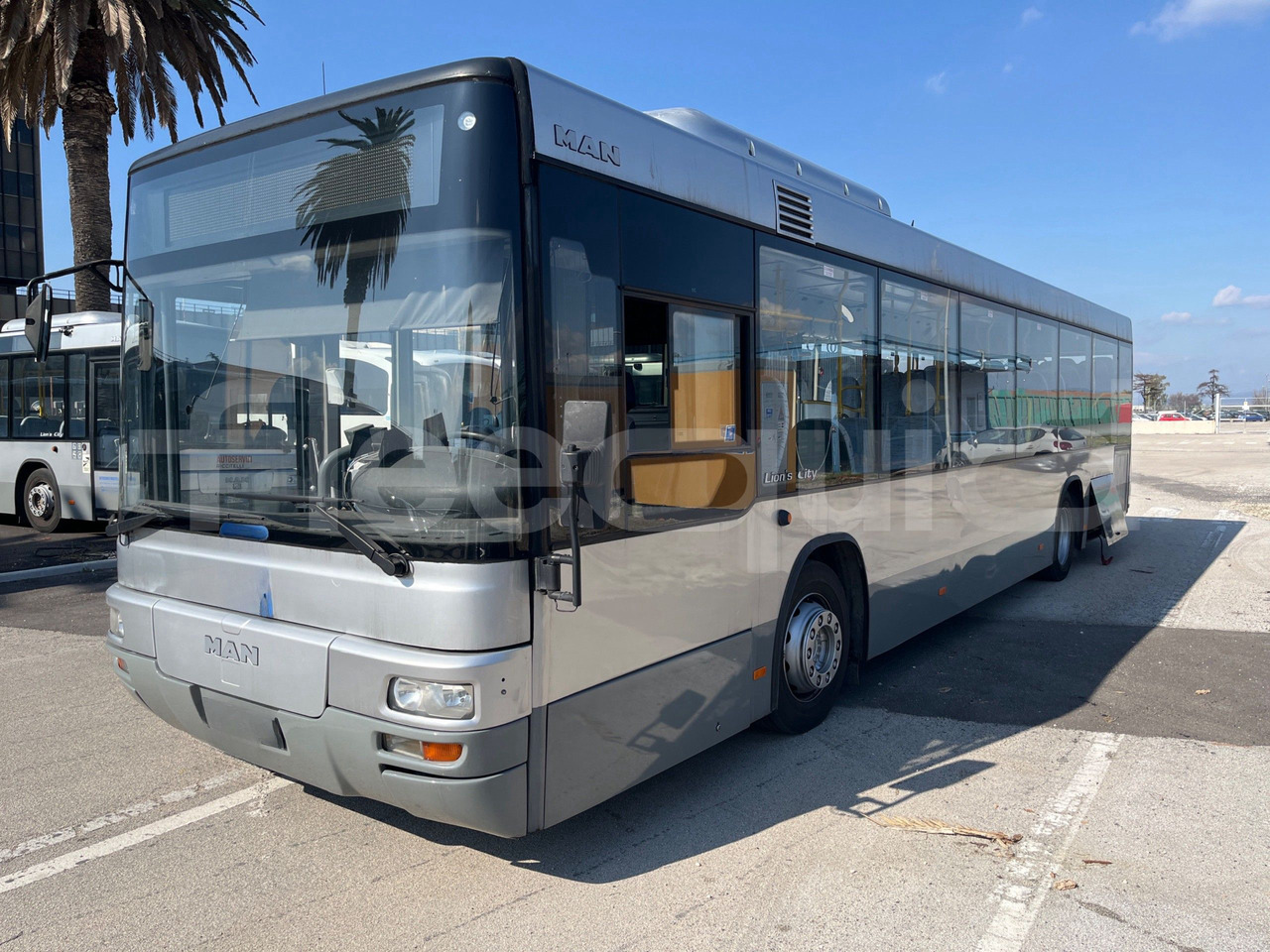 Man Lion's Classic - Linja-auto: kuva Man Lion's Classic - Linja-auto Man Lion's Classic - Linja-auto: kuva Man Lion's Classic - Linja-auto