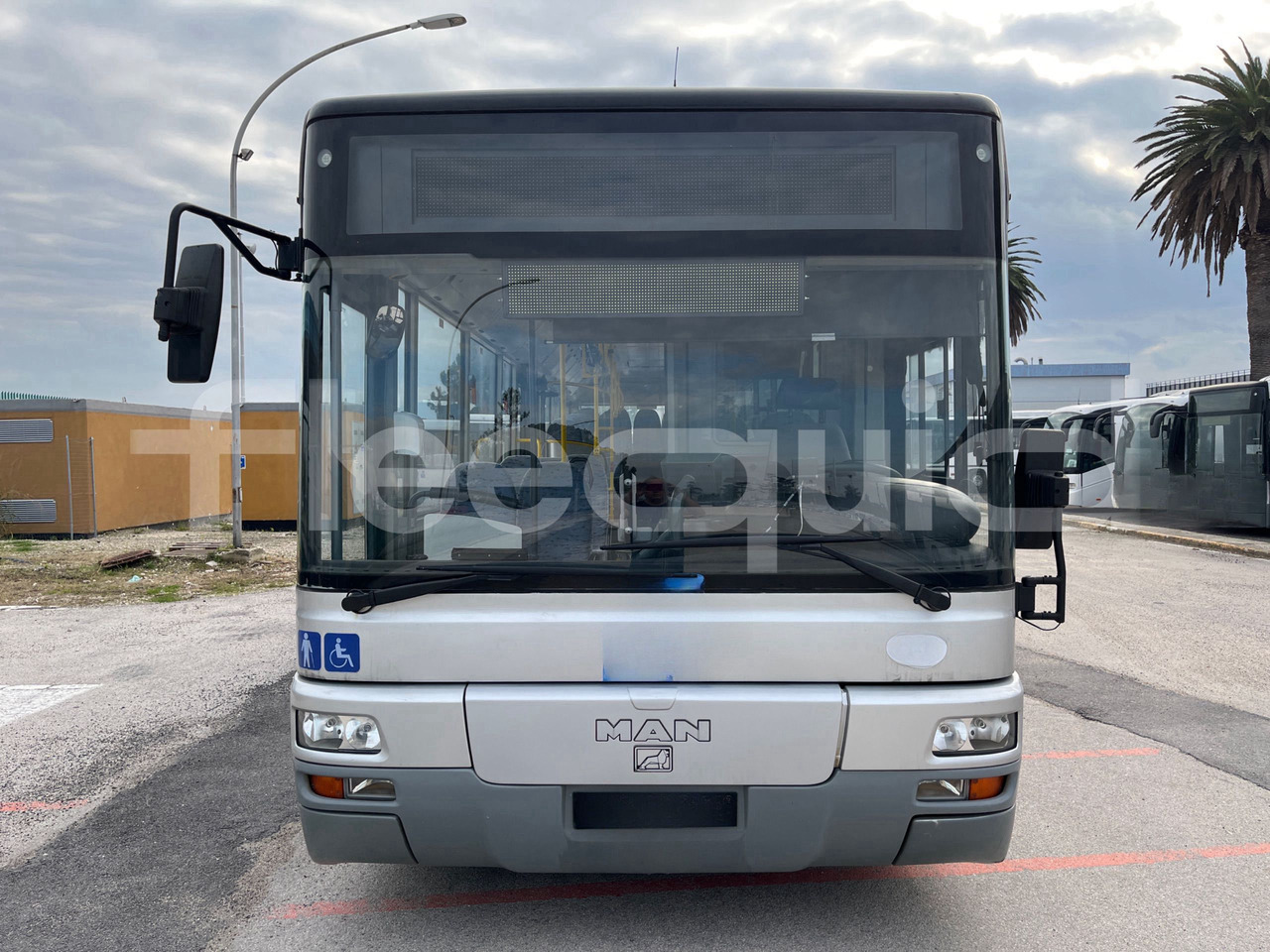 Man Lion's Classic - Linja-auto: kuva Man Lion's Classic - Linja-auto Man Lion's Classic - Linja-auto: kuva Man Lion's Classic - Linja-auto