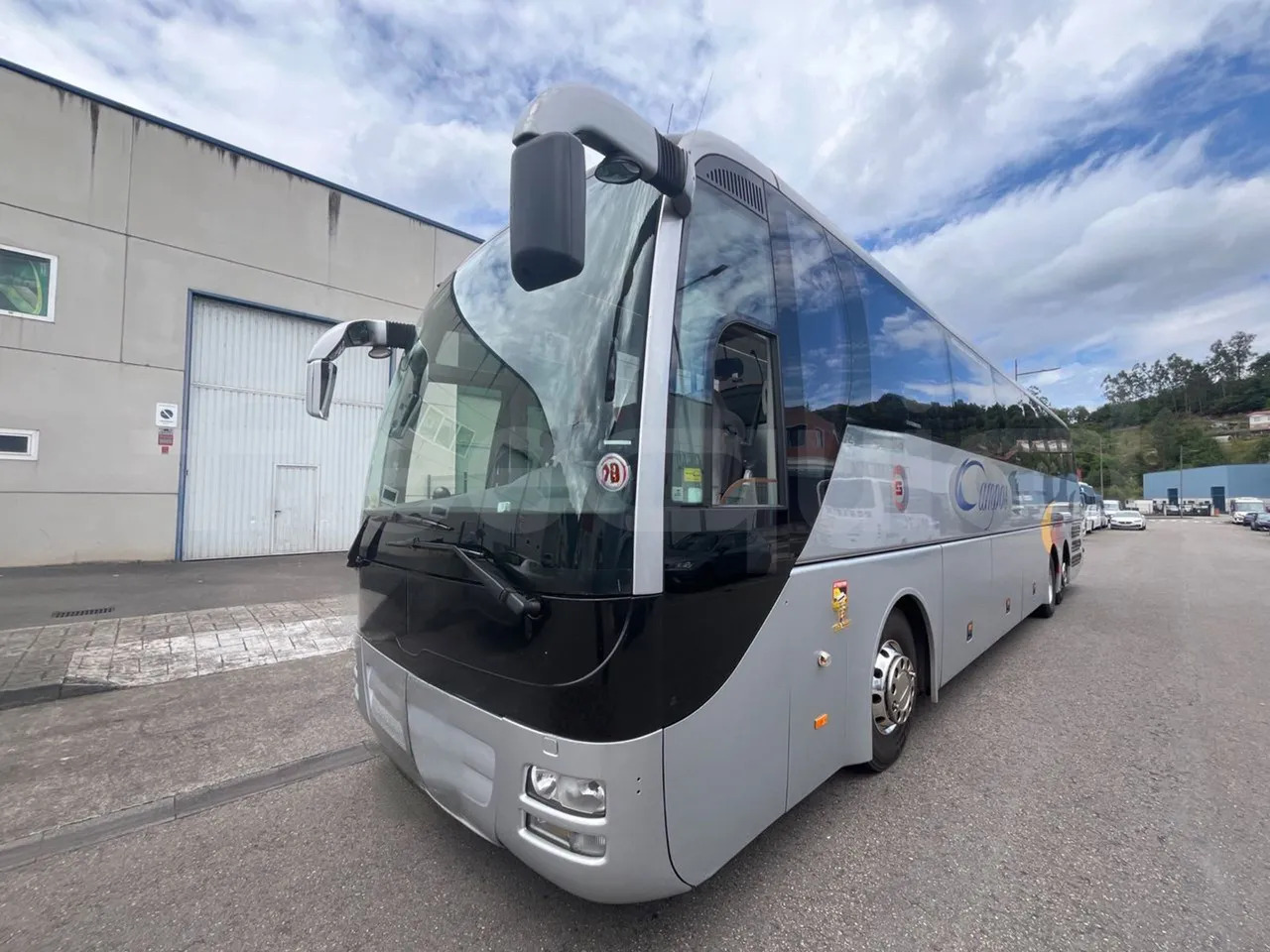 Man Lion's Coach - Turistibussi: kuva Man Lion's Coach - Turistibussi Man Lion's Coach - Turistibussi: kuva Man Lion's Coach - Turistibussi