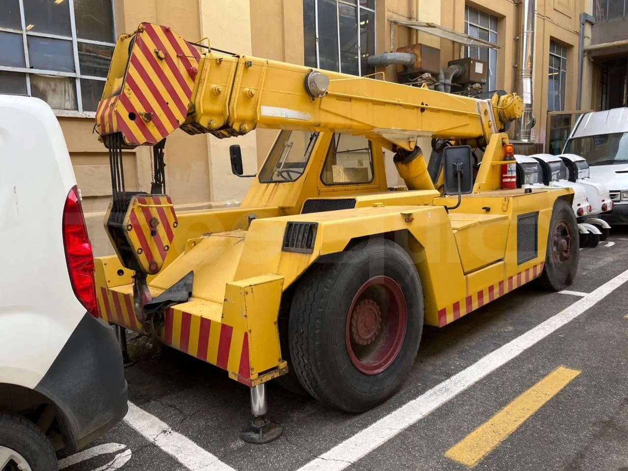 Manghi Gru MTA 160/1 - Ajoneuvonosturi: kuva Manghi Gru MTA 160/1 - Ajoneuvonosturi Manghi Gru MTA 160/1 - Ajoneuvonosturi: kuva Manghi Gru MTA 160/1 - Ajoneuvonosturi