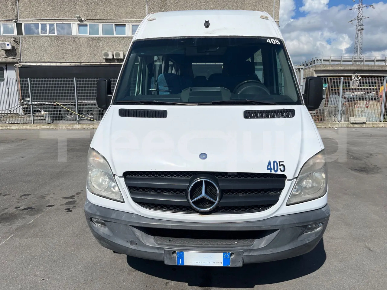 Mercedes-Benz Sprinter - Minibussi, Pikkubussi: kuva Mercedes-Benz Sprinter - Minibussi, Pikkubussi Mercedes-Benz Sprinter - Minibussi, Pikkubussi: kuva Mercedes-Benz Sprinter - Minibussi, Pikkubussi