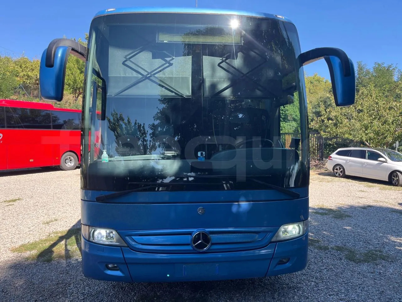 Mercedes-Benz Tourismo - Turistibussi: kuva Mercedes-Benz Tourismo - Turistibussi Mercedes-Benz Tourismo - Turistibussi: kuva Mercedes-Benz Tourismo - Turistibussi
