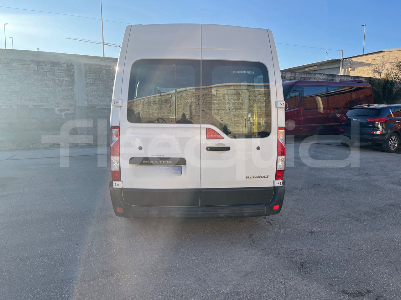 Renault Master - Minibussi, Pikkubussi: kuva Renault Master - Minibussi, Pikkubussi Renault Master - Minibussi, Pikkubussi: kuva Renault Master - Minibussi, Pikkubussi