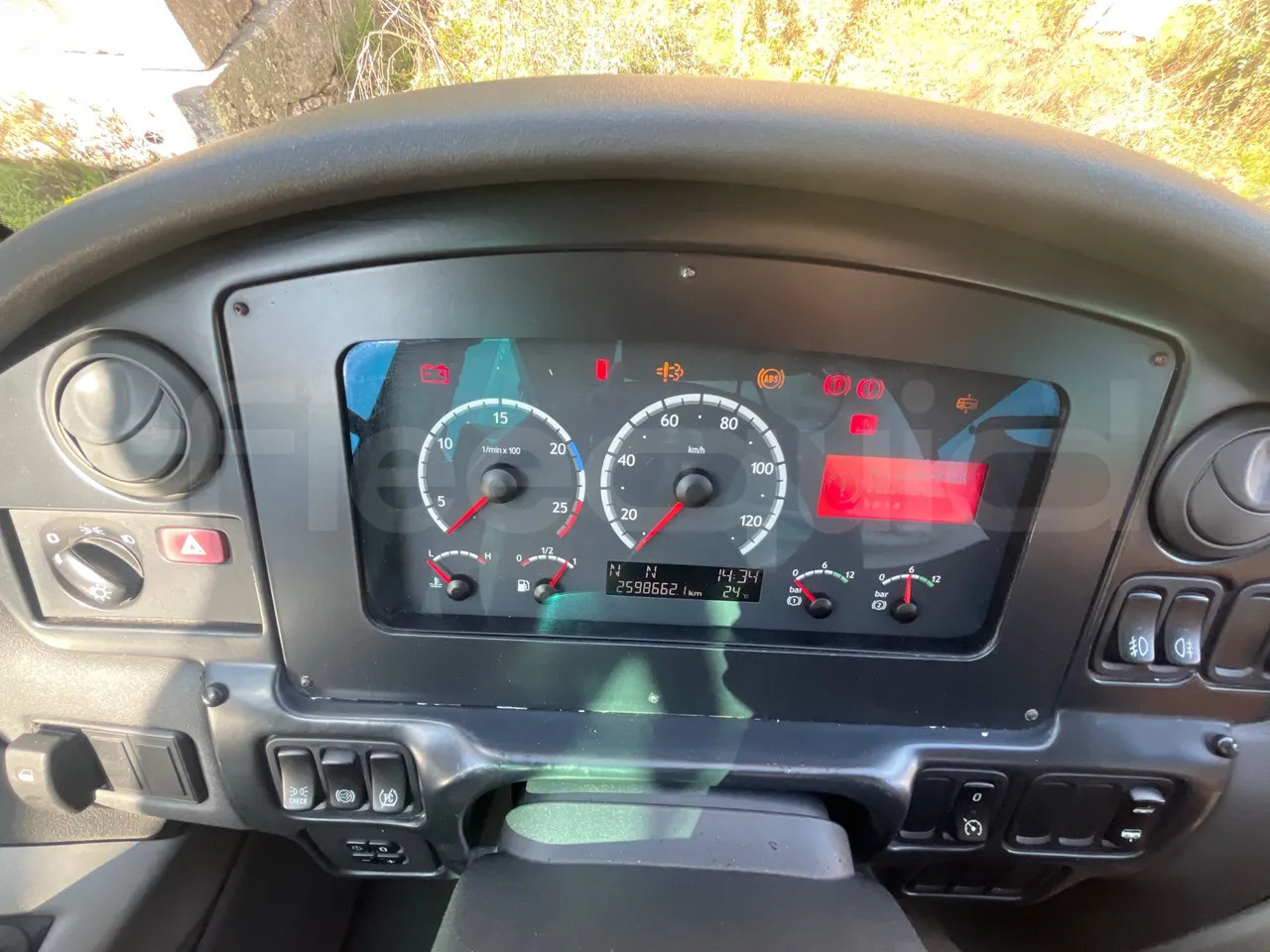 Scania Irizar - Turistibussi: kuva Scania Irizar - Turistibussi Scania Irizar - Turistibussi: kuva Scania Irizar - Turistibussi