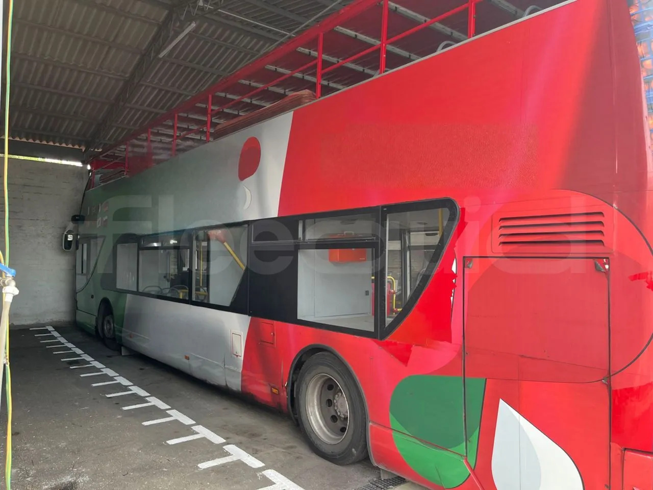 Volvo B9 - Linja-auto: kuva Volvo B9 - Linja-auto Volvo B9 - Linja-auto: kuva Volvo B9 - Linja-auto