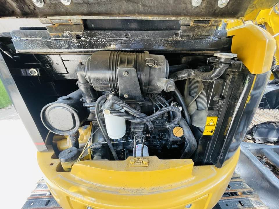 CAT 303C CR - Minikuormaaja: kuva CAT 303C CR - Minikuormaaja CAT 303C CR - Minikuormaaja: kuva CAT 303C CR - Minikuormaaja