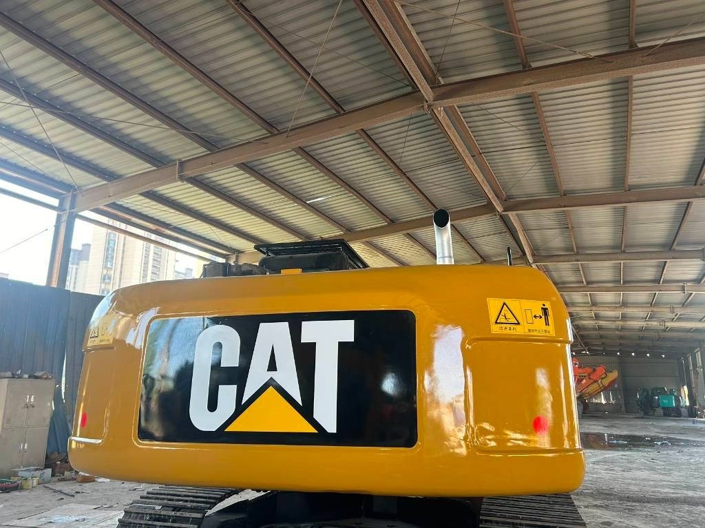 CAT 329 D - Kaivuri: kuva CAT 329 D - Kaivuri CAT 329 D - Kaivuri: kuva CAT 329 D - Kaivuri