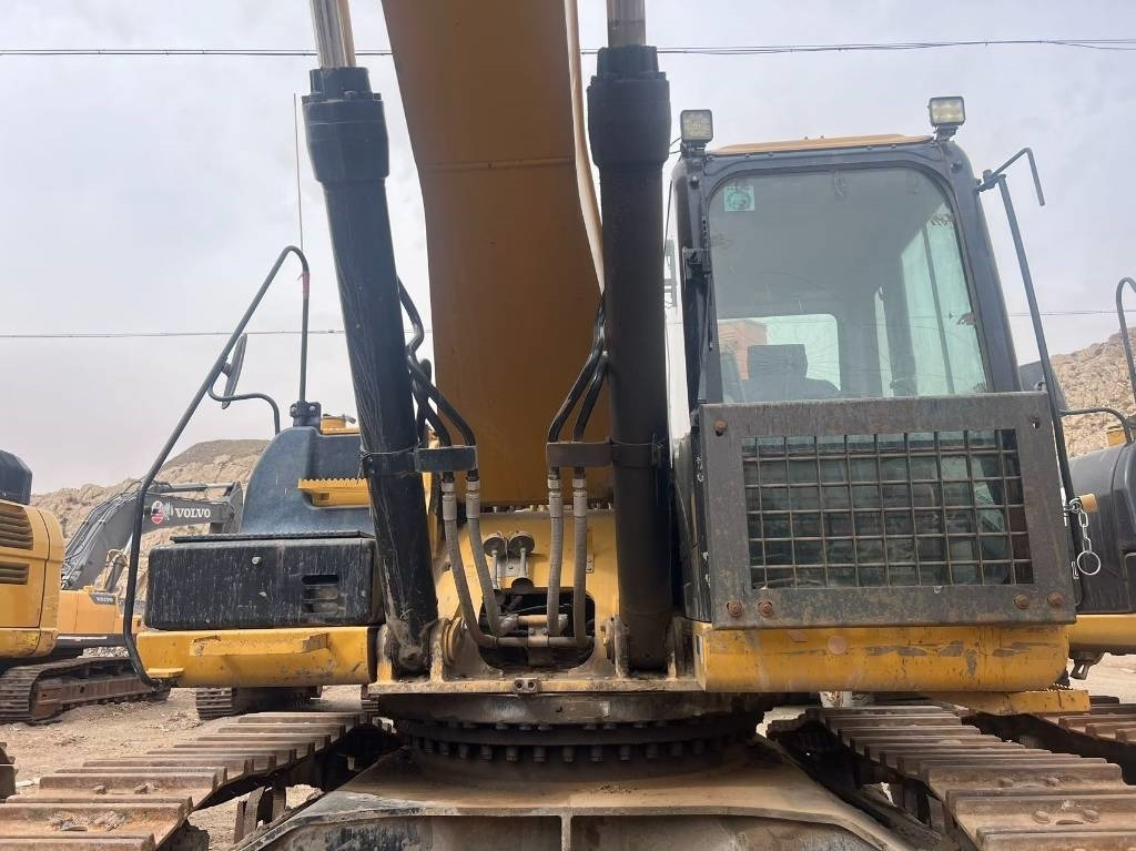 CAT 340 - Telakaivukone: kuva CAT 340 - Telakaivukone CAT 340 - Telakaivukone: kuva CAT 340 - Telakaivukone