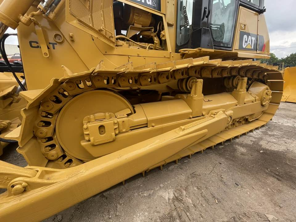 Caterpillar D6G2 LGP - Puskutraktori: kuva Caterpillar D6G2 LGP - Puskutraktori Caterpillar D6G2 LGP - Puskutraktori: kuva Caterpillar D6G2 LGP - Puskutraktori