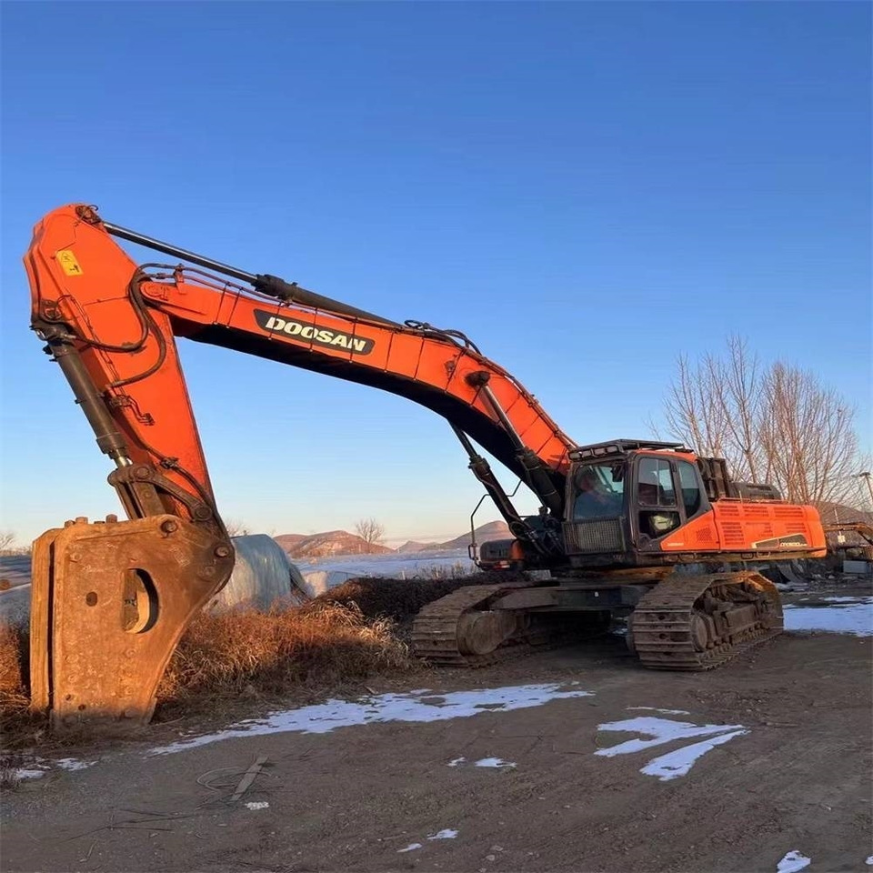 Telakaivukone Doosan DX150LC-9C: kuva Telakaivukone Doosan DX150LC-9C