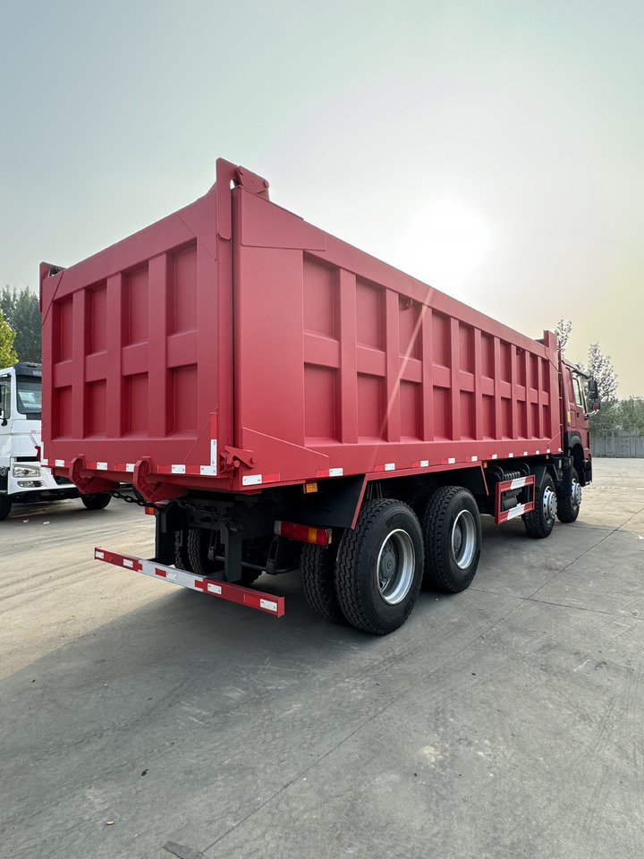 Howo 8x4 - Dumpperi: kuva Howo 8x4 - Dumpperi Howo 8x4 - Dumpperi: kuva Howo 8x4 - Dumpperi