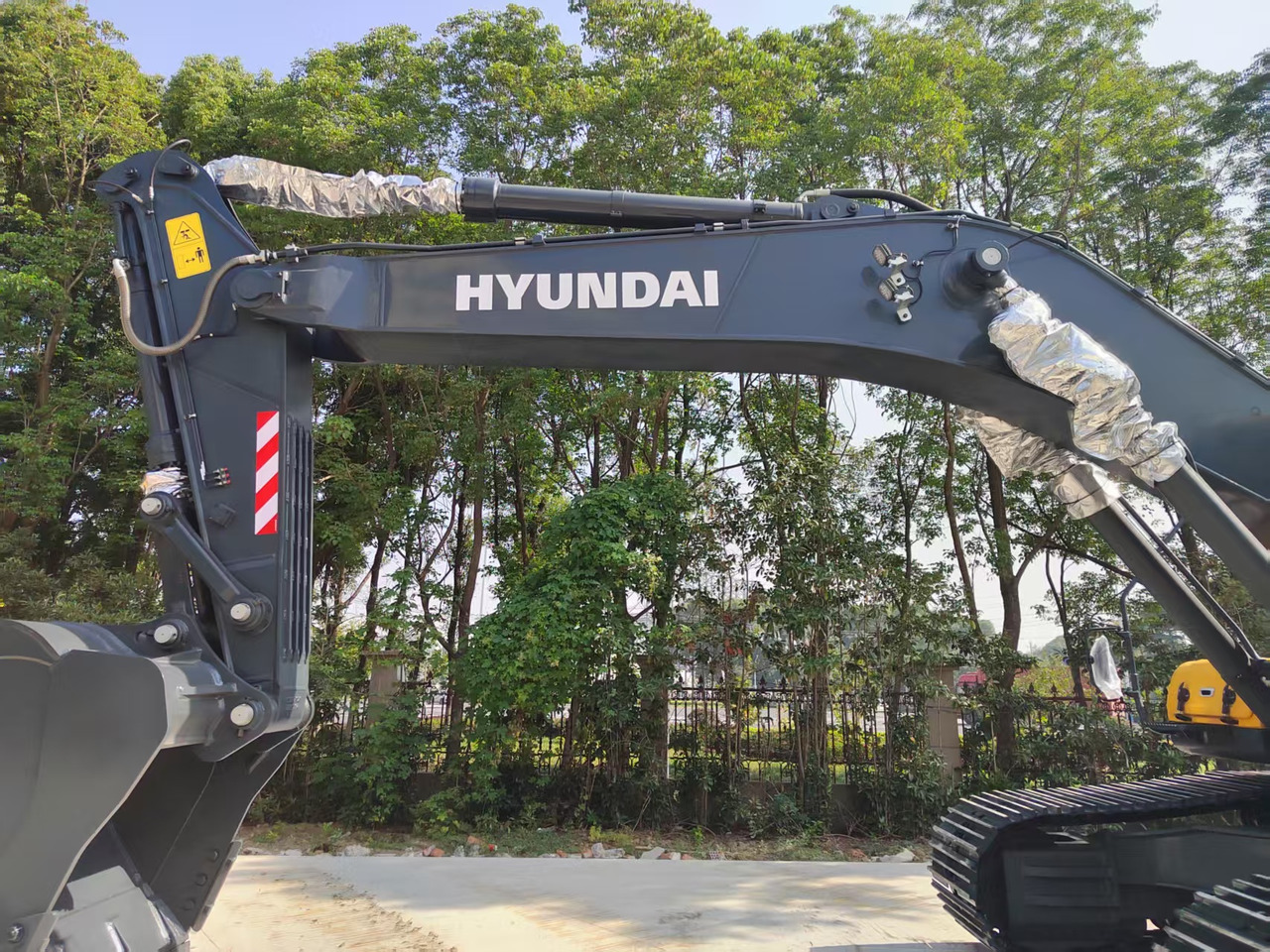 Hyundai HX340 HD - Kaivuri: kuva Hyundai HX340 HD - Kaivuri Hyundai HX340 HD - Kaivuri: kuva Hyundai HX340 HD - Kaivuri