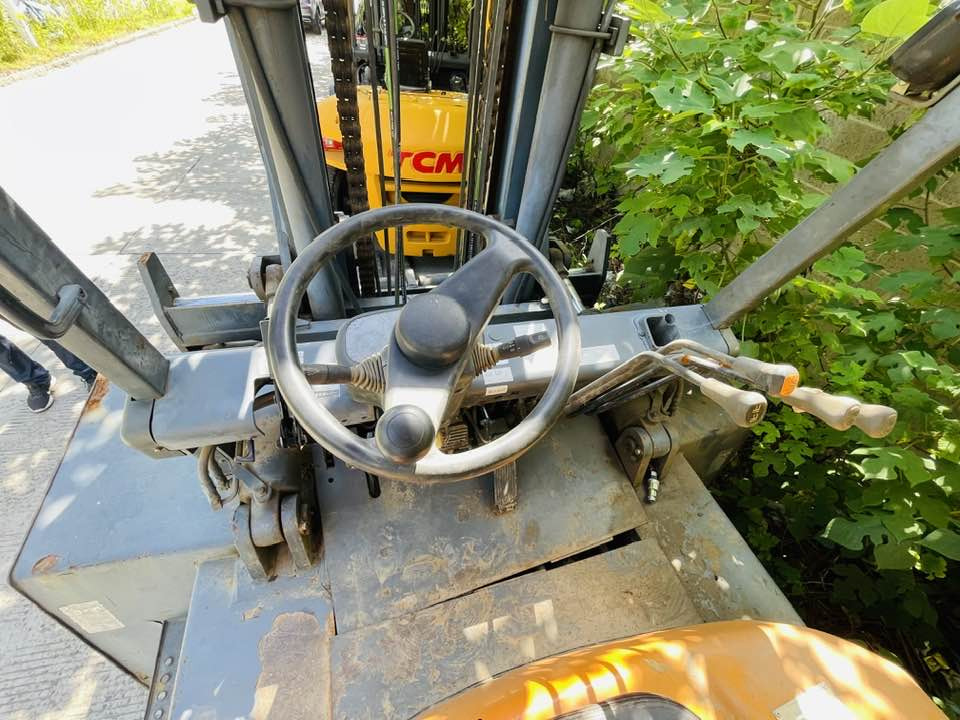TCM 100 (FD100 series forklift) - Vastapainotrukki: kuva TCM 100 (FD100 series forklift) - Vastapainotrukki TCM 100 (FD100 series forklift) - Vastapainotrukki: kuva TCM 100 (FD100 series forklift) - Vastapainotrukki