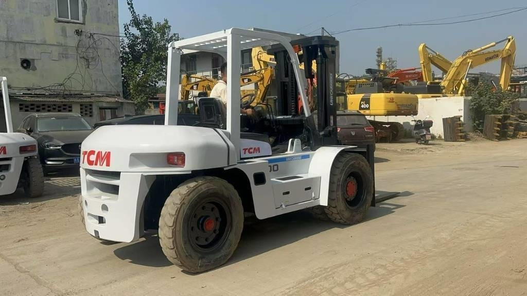 TCM FD 100 Z8 - Kurottaja: kuva TCM FD 100 Z8 - Kurottaja TCM FD 100 Z8 - Kurottaja: kuva TCM FD 100 Z8 - Kurottaja