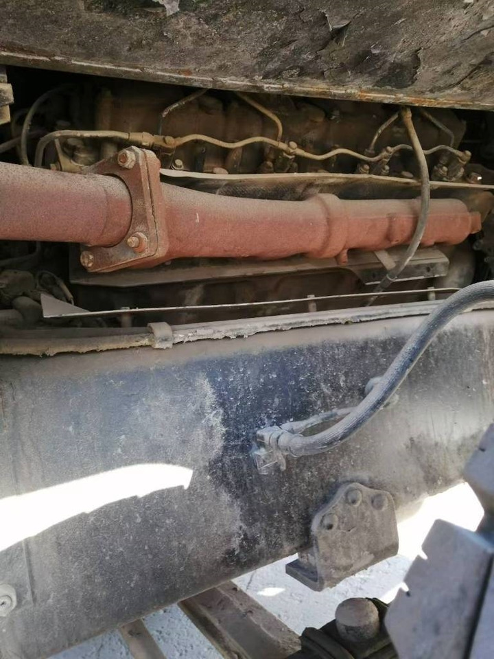 Tadano TL 300 E - Ajoneuvonosturi: kuva Tadano TL 300 E - Ajoneuvonosturi Tadano TL 300 E - Ajoneuvonosturi: kuva Tadano TL 300 E - Ajoneuvonosturi