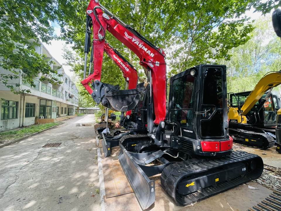 Yanmar ViO35 - Minikuormaaja: kuva Yanmar ViO35 - Minikuormaaja Yanmar ViO35 - Minikuormaaja: kuva Yanmar ViO35 - Minikuormaaja