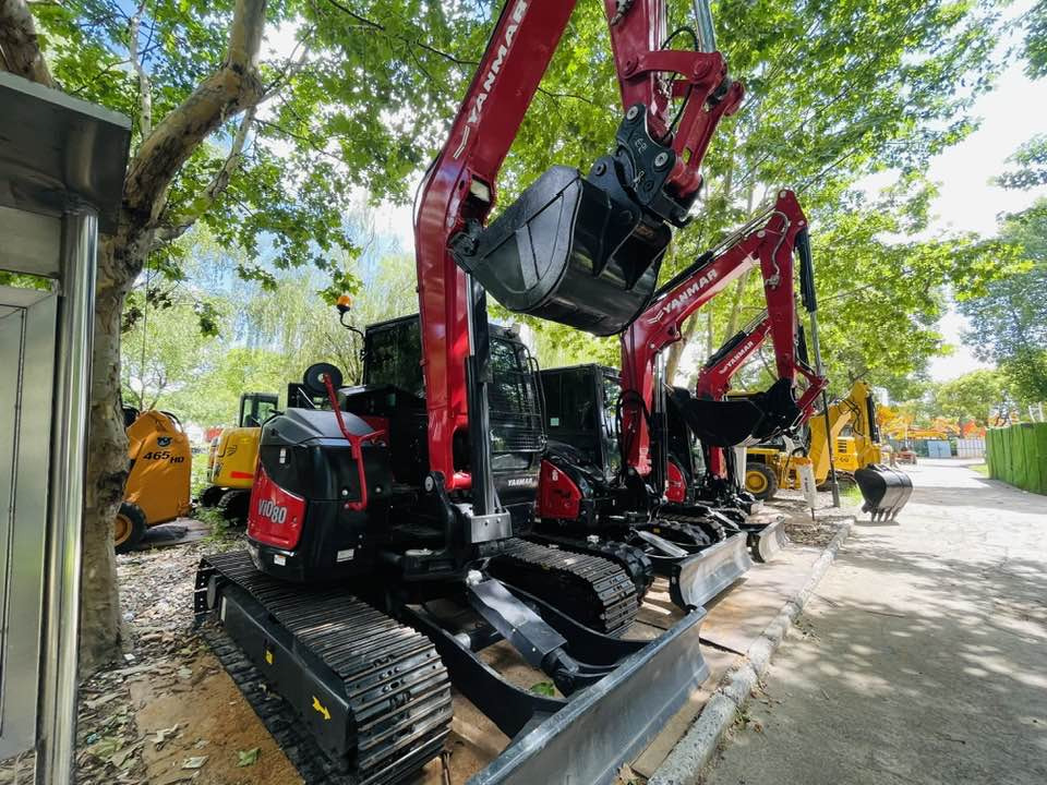 Yanmar ViO80-1A - Minikuormaaja: kuva Yanmar ViO80-1A - Minikuormaaja Yanmar ViO80-1A - Minikuormaaja: kuva Yanmar ViO80-1A - Minikuormaaja