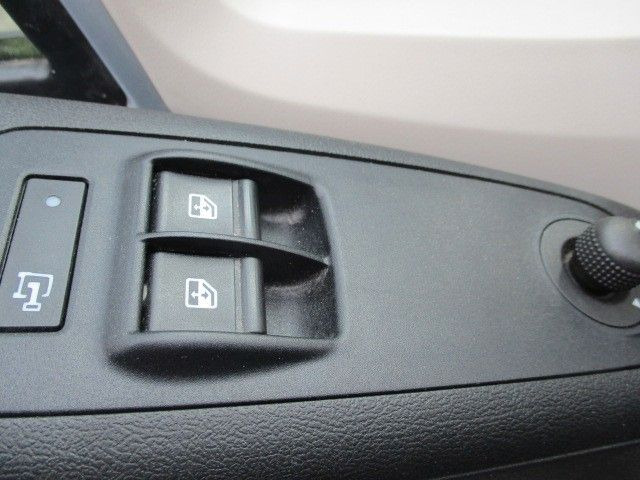 Fiat Ducato - Pieni pakettiauto: kuva Fiat Ducato - Pieni pakettiauto Fiat Ducato - Pieni pakettiauto: kuva Fiat Ducato - Pieni pakettiauto