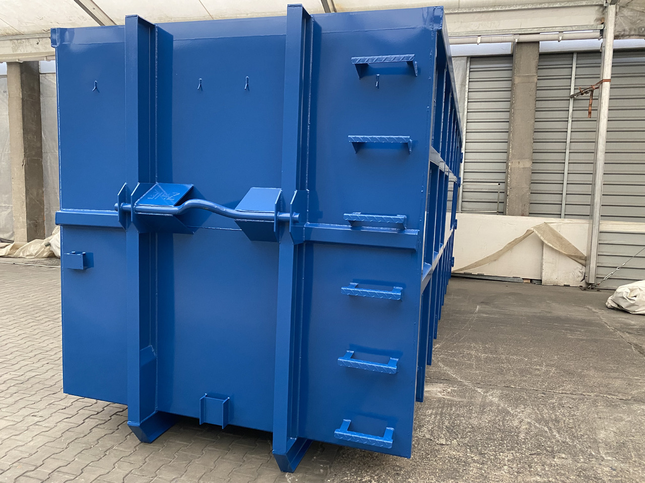 Metal-K Container/Abrollcontainer KP36SW - Vaihtolava: kuva Metal-K Container/Abrollcontainer KP36SW - Vaihtolava Metal-K Container/Abrollcontainer KP36SW - Vaihtolava: kuva Metal-K Container/Abrollcontainer KP36SW - Vaihtolava