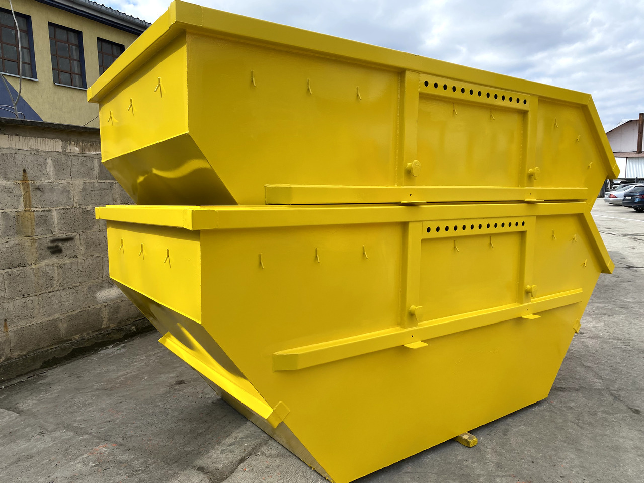 Metal-K Mulda/Bauschuttcontainer M5,5 - Nostovarsi-vaihtolava: kuva Metal-K Mulda/Bauschuttcontainer M5,5 - Nostovarsi-vaihtolava Metal-K Mulda/Bauschuttcontainer M5,5 - Nostovarsi-vaihtolava: kuva Metal-K Mulda/Bauschuttcontainer M5,5 - Nostovarsi-vaihtolava