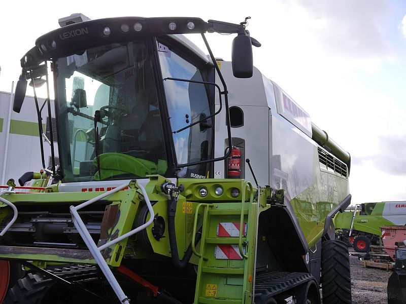 Claas lexion 780 tt - Leikkuupuimuri: kuva Claas lexion 780 tt - Leikkuupuimuri Claas lexion 780 tt - Leikkuupuimuri: kuva Claas lexion 780 tt - Leikkuupuimuri