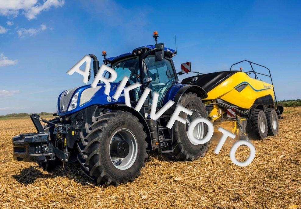 New Holland T7.300 AC NEWG - Traktori: kuva New Holland T7.300 AC NEWG - Traktori New Holland T7.300 AC NEWG - Traktori: kuva New Holland T7.300 AC NEWG - Traktori