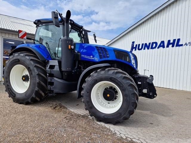 New Holland T8.435 PLMI UC ST. V  - Traktori: kuva New Holland T8.435 PLMI UC ST. V  - Traktori New Holland T8.435 PLMI UC ST. V  - Traktori: kuva New Holland T8.435 PLMI UC ST. V  - Traktori