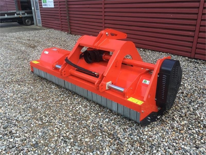 Boxer AG 2800 front og bagmonteret  - Kesantomurskain: kuva Boxer AG 2800 front og bagmonteret  - Kesantomurskain Boxer AG 2800 front og bagmonteret  - Kesantomurskain: kuva Boxer AG 2800 front og bagmonteret  - Kesantomurskain