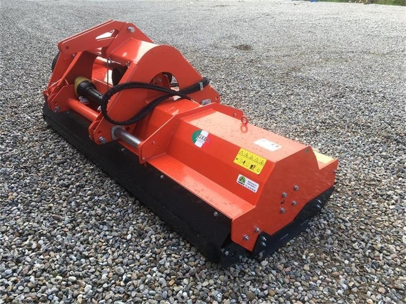 Boxer AG 2800 front og bagmonteret  - Kesantomurskain: kuva Boxer AG 2800 front og bagmonteret  - Kesantomurskain Boxer AG 2800 front og bagmonteret  - Kesantomurskain: kuva Boxer AG 2800 front og bagmonteret  - Kesantomurskain