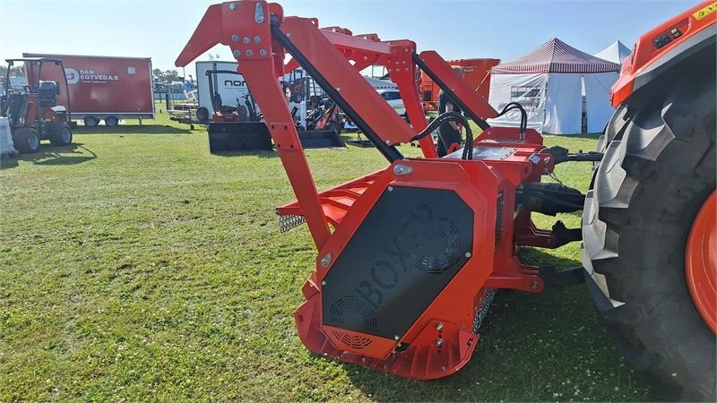 Boxer Agri Bm220 super Fabriks ny - Metsämurskain: kuva Boxer Agri Bm220 super Fabriks ny - Metsämurskain Boxer Agri Bm220 super Fabriks ny - Metsämurskain: kuva Boxer Agri Bm220 super Fabriks ny - Metsämurskain