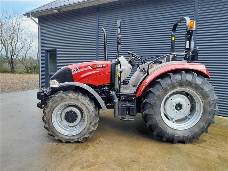 Case IH Farmall 55 A STOR DÆK MONTERING - Traktori: kuva Case IH Farmall 55 A STOR DÆK MONTERING - Traktori Case IH Farmall 55 A STOR DÆK MONTERING - Traktori: kuva Case IH Farmall 55 A STOR DÆK MONTERING - Traktori