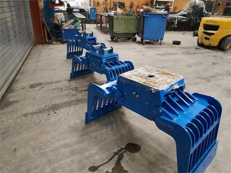 Kahmari Daubjerg Sortergrab Vanvittig tilbud: kuva Kahmari Daubjerg Sortergrab Vanvittig tilbud Kahmari Daubjerg Sortergrab Vanvittig tilbud: kuva Kahmari Daubjerg Sortergrab Vanvittig tilbud