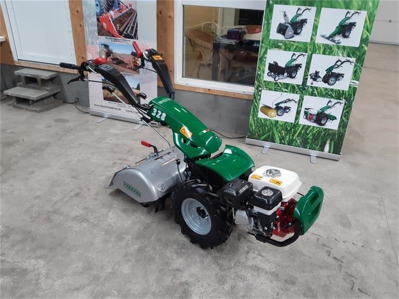 Ferrari 328 - Kunnan traktori: kuva Ferrari 328 - Kunnan traktori Ferrari 328 - Kunnan traktori: kuva Ferrari 328 - Kunnan traktori