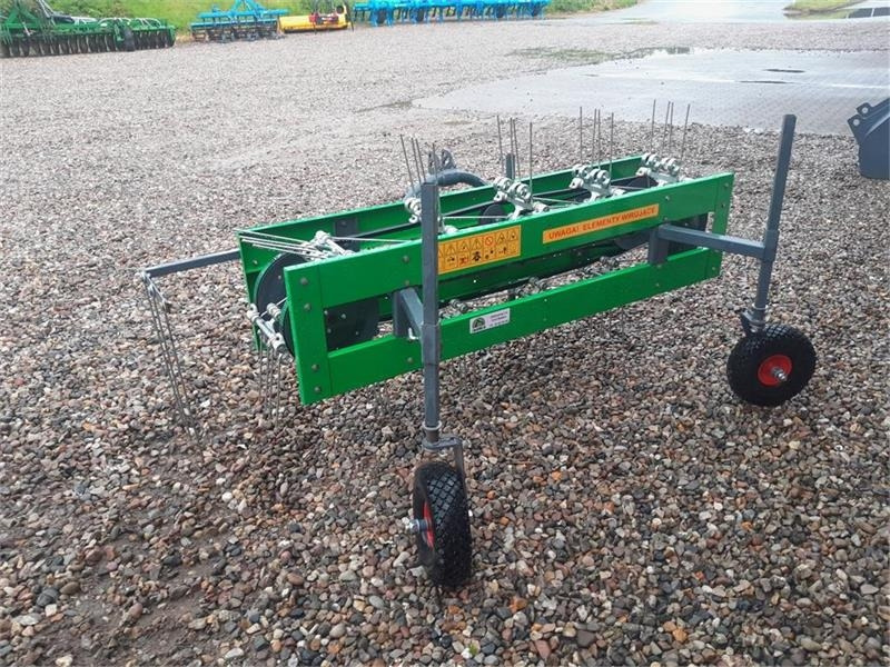 - - - HØ VENDER - Lisälaitteet - Kunnan traktori: kuva - - - HØ VENDER - Lisälaitteet - Kunnan traktori - - - HØ VENDER - Lisälaitteet - Kunnan traktori: kuva - - - HØ VENDER - Lisälaitteet - Kunnan traktori