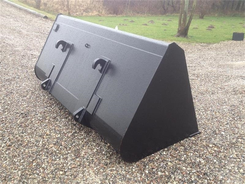 Manitou J-Maskiner Kornskovl - Kurottaja: kuva Manitou J-Maskiner Kornskovl - Kurottaja Manitou J-Maskiner Kornskovl - Kurottaja: kuva Manitou J-Maskiner Kornskovl - Kurottaja