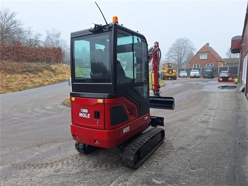 Minikuormaaja Mole M20 MED TILT: kuva Minikuormaaja Mole M20 MED TILT
