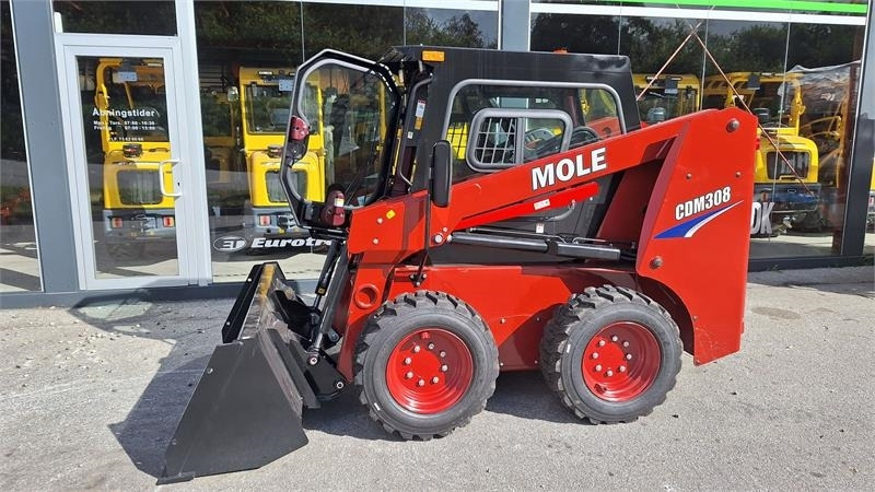 Mole M308 fabriks ny  - Liukuohjattu kuormaaja: kuva Mole M308 fabriks ny  - Liukuohjattu kuormaaja Mole M308 fabriks ny  - Liukuohjattu kuormaaja: kuva Mole M308 fabriks ny  - Liukuohjattu kuormaaja