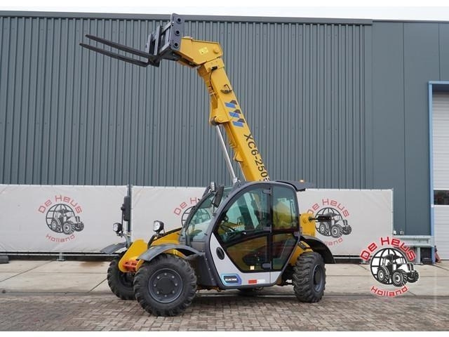 - - - XCMG XC6-2506E - Kurottaja: kuva - - - XCMG XC6-2506E - Kurottaja - - - XCMG XC6-2506E - Kurottaja: kuva - - - XCMG XC6-2506E - Kurottaja