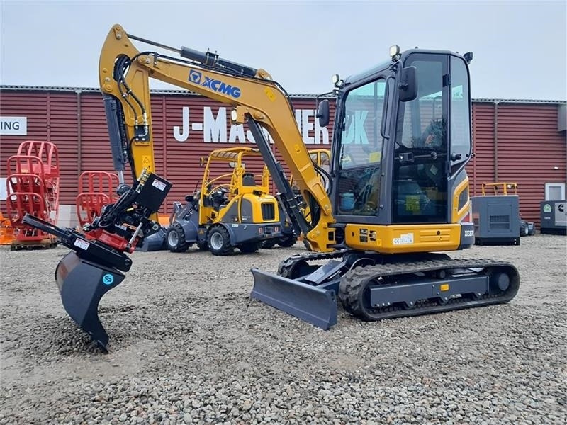 XCMG Xe27e Med rotortilt - Minikuormaaja: kuva XCMG Xe27e Med rotortilt - Minikuormaaja XCMG Xe27e Med rotortilt - Minikuormaaja: kuva XCMG Xe27e Med rotortilt - Minikuormaaja