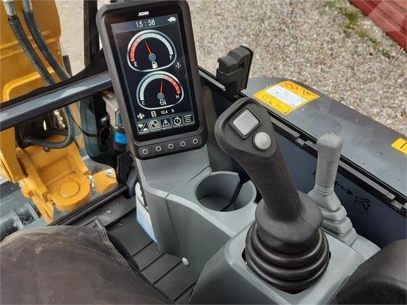 XCMG xe27e - Minikuormaaja: kuva XCMG xe27e - Minikuormaaja XCMG xe27e - Minikuormaaja: kuva XCMG xe27e - Minikuormaaja