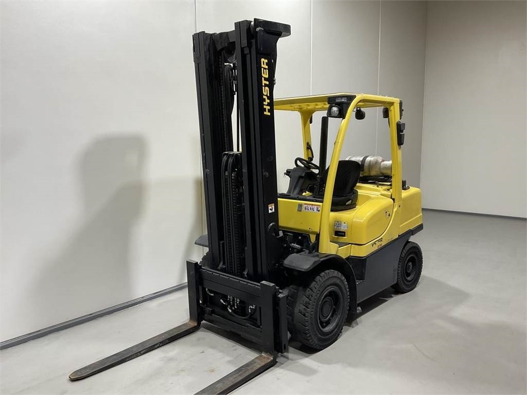 Hyster H4.0FT5 - Kaasutrukki: kuva Hyster H4.0FT5 - Kaasutrukki Hyster H4.0FT5 - Kaasutrukki: kuva Hyster H4.0FT5 - Kaasutrukki