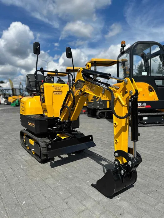 NEX NANO - Minikuormaaja: kuva NEX NANO - Minikuormaaja NEX NANO - Minikuormaaja: kuva NEX NANO - Minikuormaaja