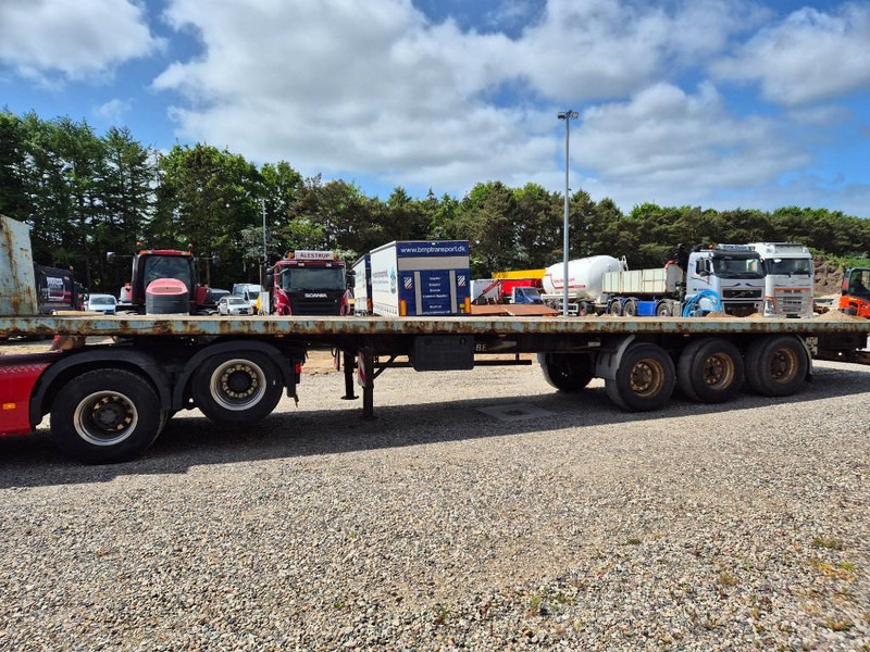 KEL-BERG Heavy load trailer - Lavapuoliperävaunu: kuva KEL-BERG Heavy load trailer - Lavapuoliperävaunu KEL-BERG Heavy load trailer - Lavapuoliperävaunu: kuva KEL-BERG Heavy load trailer - Lavapuoliperävaunu