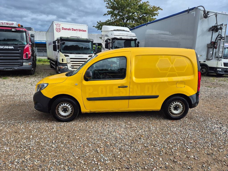 Mercedes-Benz Citan 109 1,5 CDi Kassevogn L - Jakeluauto: kuva Mercedes-Benz Citan 109 1,5 CDi Kassevogn L - Jakeluauto Mercedes-Benz Citan 109 1,5 CDi Kassevogn L - Jakeluauto: kuva Mercedes-Benz Citan 109 1,5 CDi Kassevogn L - Jakeluauto