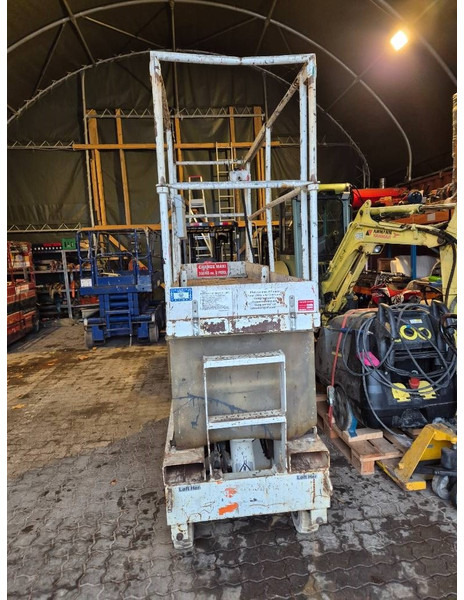 Pinguely Haulotte H800E // 2 personers - Saksilava: kuva Pinguely Haulotte H800E // 2 personers - Saksilava Pinguely Haulotte H800E // 2 personers - Saksilava: kuva Pinguely Haulotte H800E // 2 personers - Saksilava