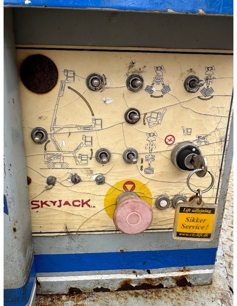 Skyjack SJKB 40 C // 12 meter lift - Puomilava: kuva Skyjack SJKB 40 C // 12 meter lift - Puomilava Skyjack SJKB 40 C // 12 meter lift - Puomilava: kuva Skyjack SJKB 40 C // 12 meter lift - Puomilava